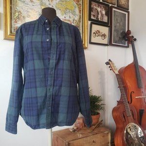 GAP Plaid Button Down Collared Shirt